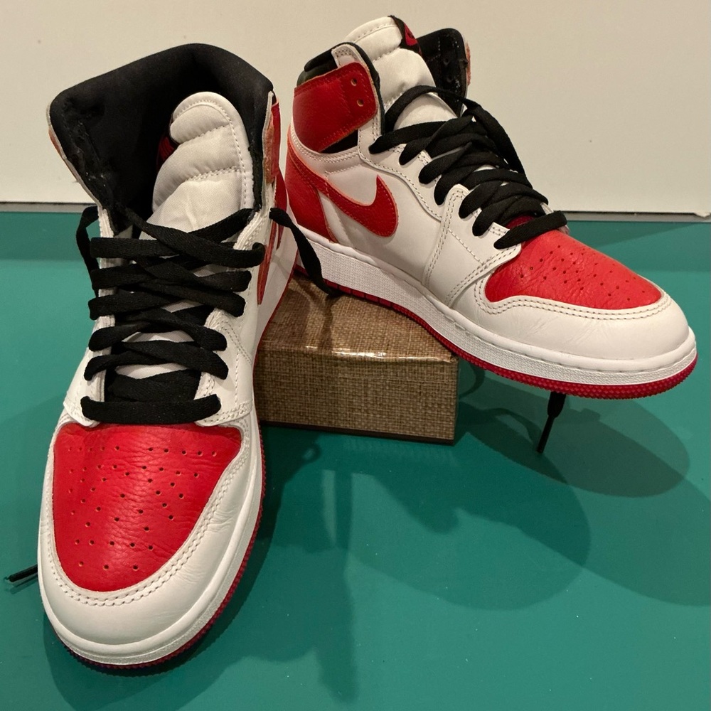 Nike Air Jordan 1 Retro High OG  ‘Heritage’ Youth 5